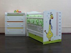 Кроватка детская "Жираф" с маятником в Новосибирске - mebel-nsk.com | фото